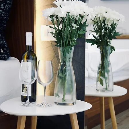 Апартаменты Hvar Riva