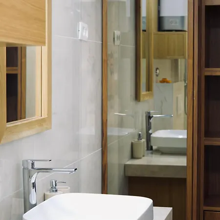 Hvar Riva Апартаменты *